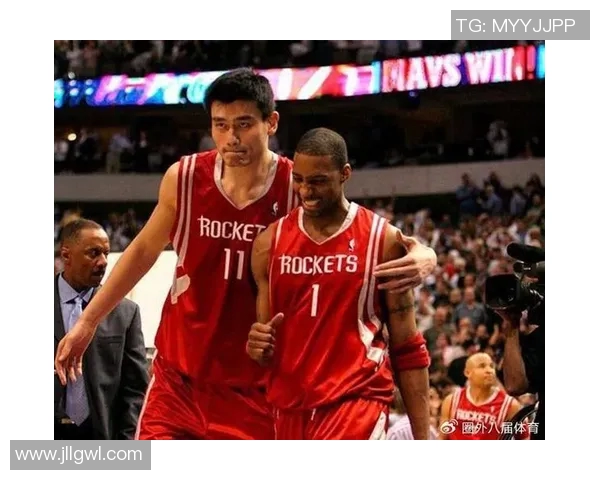 足坛巨星姚明的传奇故事与篮球梦想的交汇点