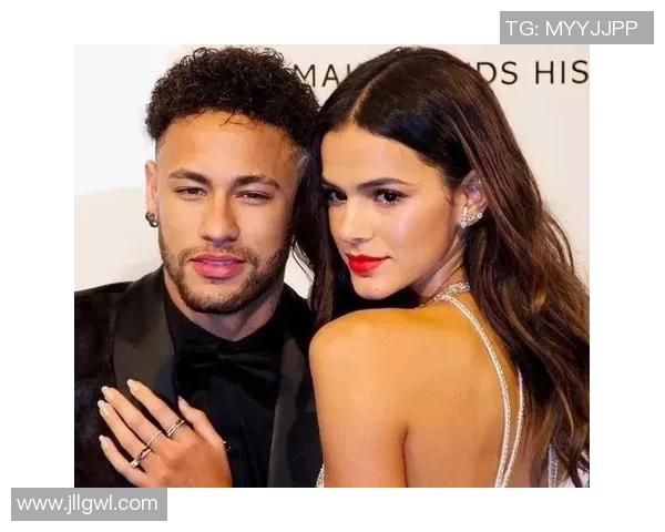 足球明星妻子为何总是那么美丽背后的秘密与魅力解析