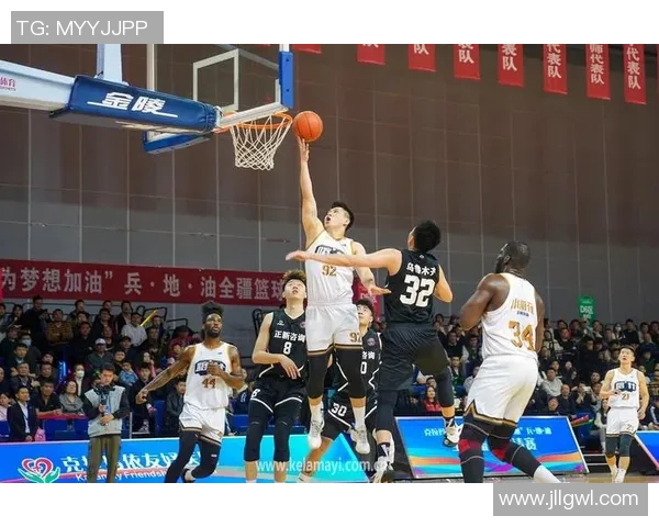 喀什篮球明星的崛起与发展之路探秘与成就分享